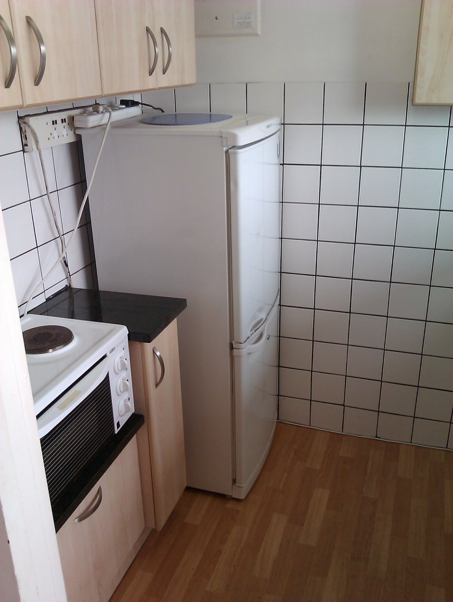 To Let 1 Bedroom Property for Rent in Humewood Eastern Cape